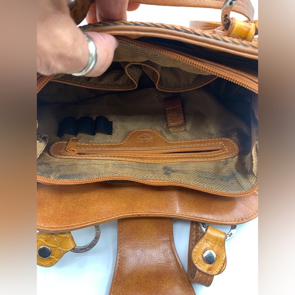 Marc Chantal M C Leather Croc Saddlebag Style Purse - Picture 15 of 15